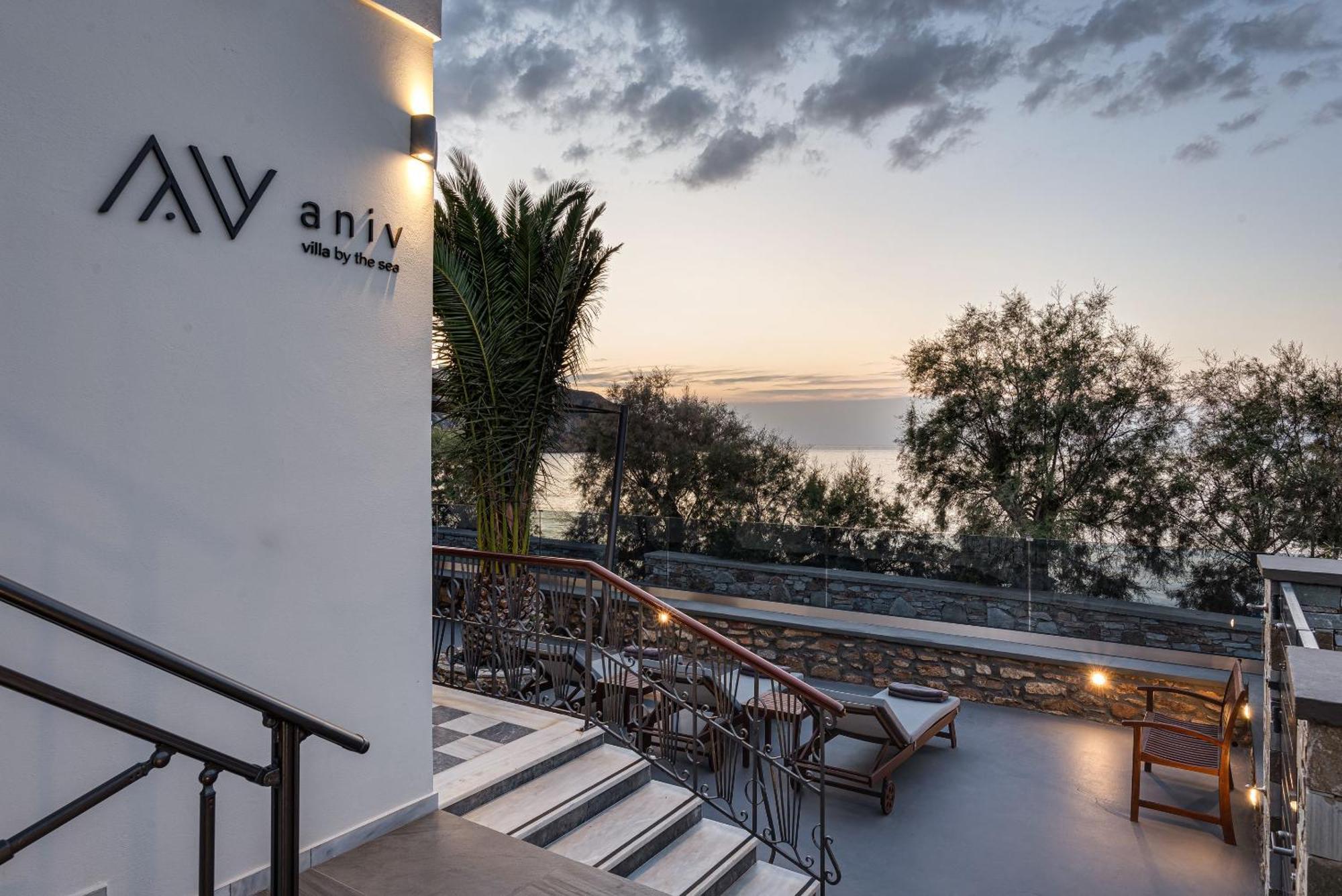 Aniv Villa By The Sea Kini Exterior photo