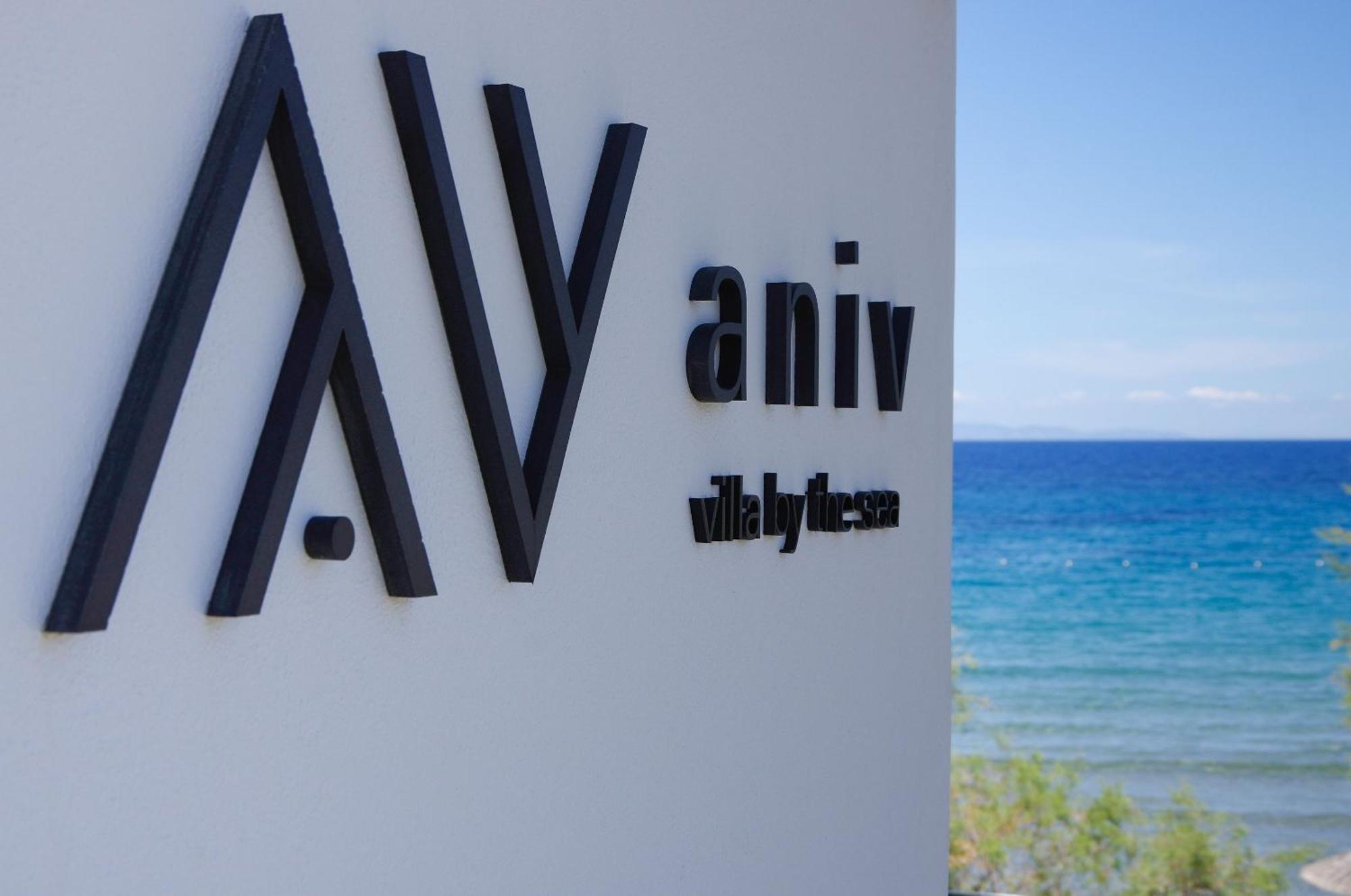 Aniv Villa By The Sea Kini Exterior photo
